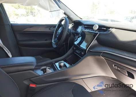 2024 Jeep Grand Cherokee L Laredo 4X4 из США, поврежденный, VIN 1C4RJKAG3R8532742